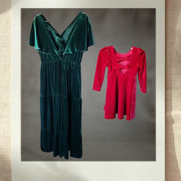 Mommy & Me Velvet Dress Set Green/Red XL/2T - Picture 2 of 3
